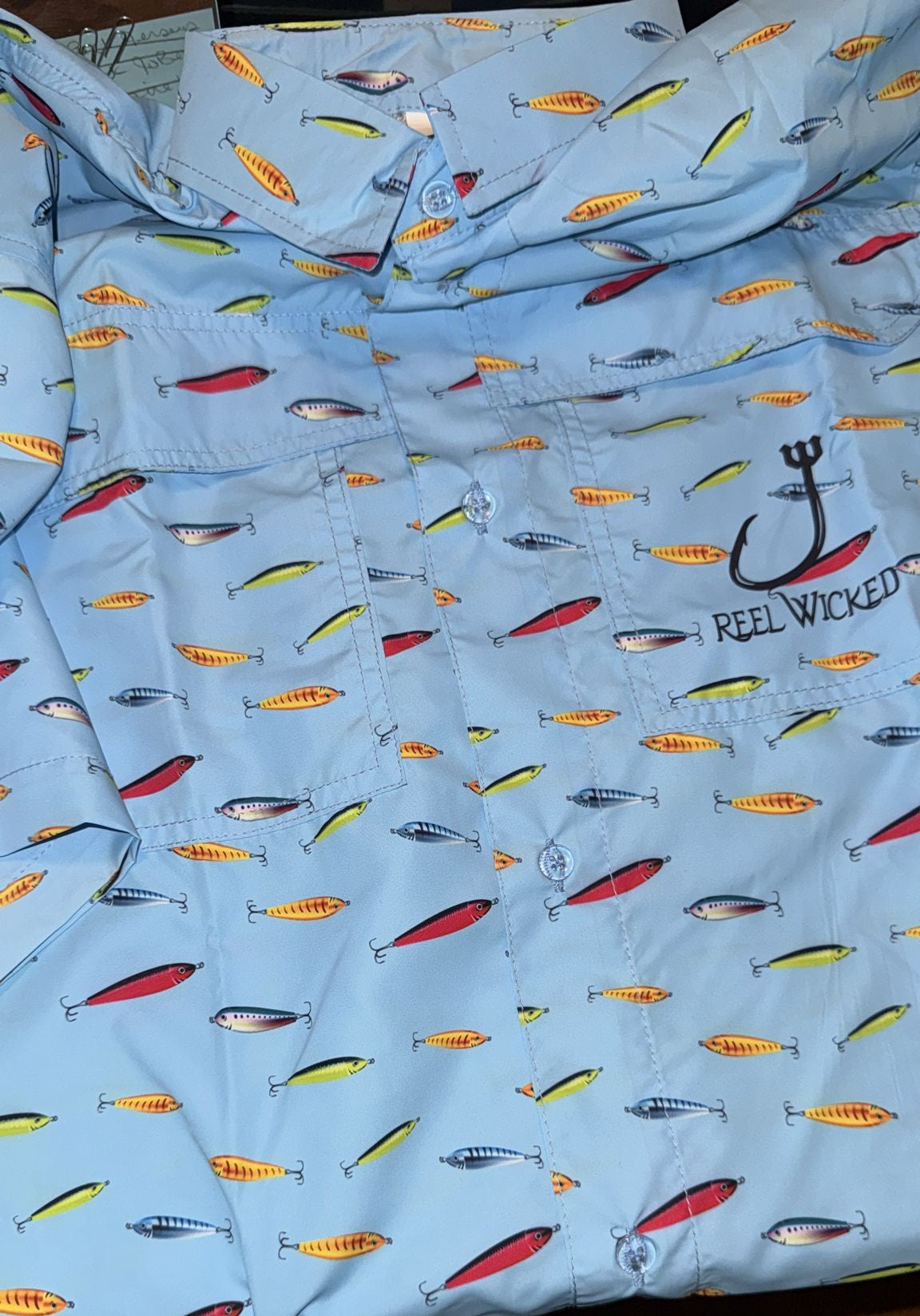 V53 Fishing Shirt Button Down Lures Short Sleeve Blue